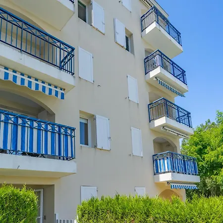 Parc De Pontaillac-32 By Interhome شقة فو سور ميه