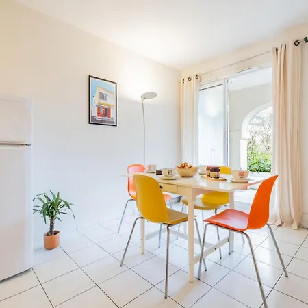 Parc De Pontaillac-32 By Interhome فو سور ميه